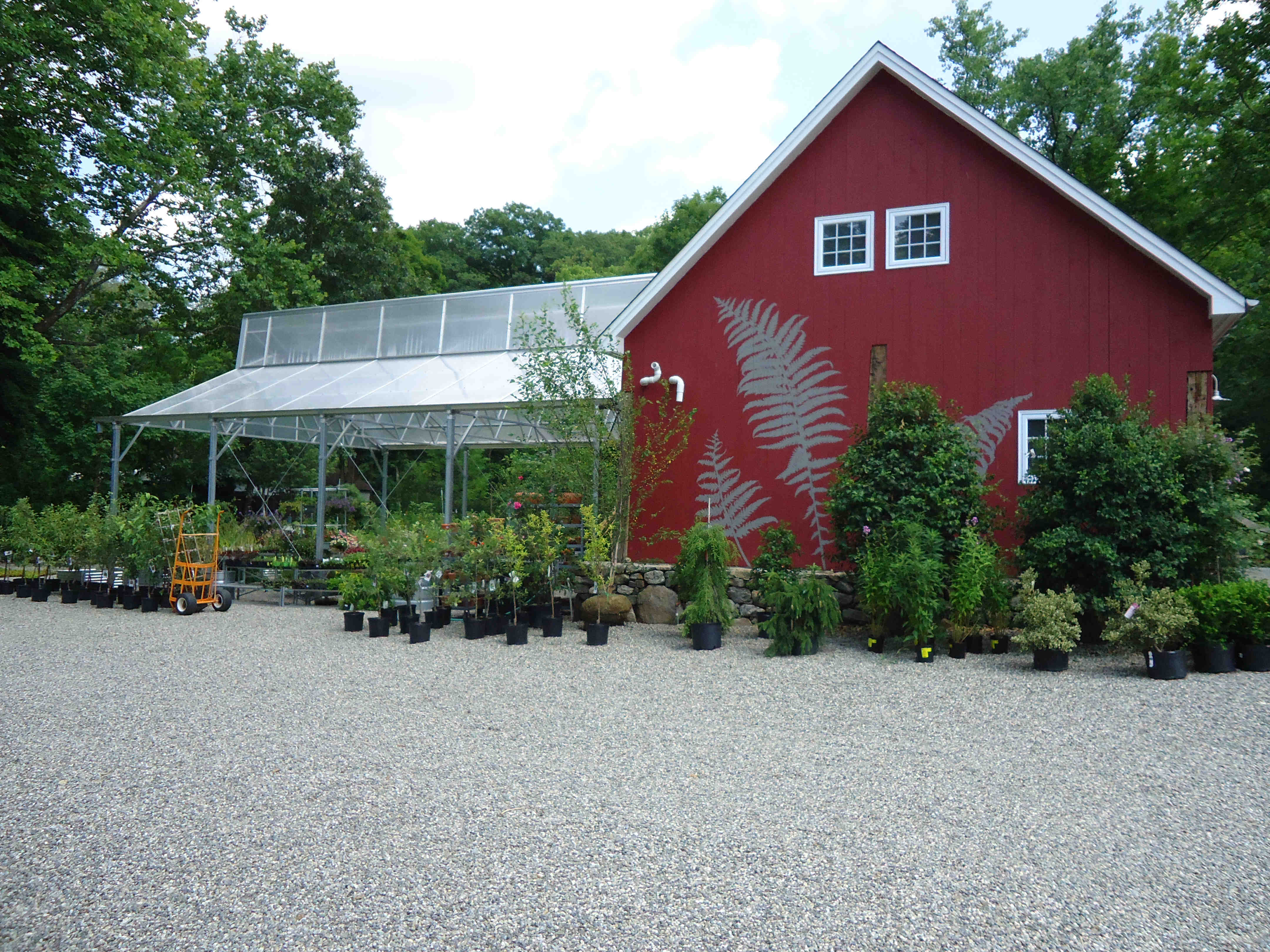 Building photograph for 354 LITCHFIELD RD
